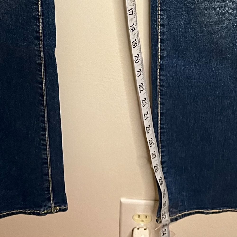 True Religion RICKY BIG T STITCH STRAIGHT JEAN Size 34 x 32 - Picture 8 of 11